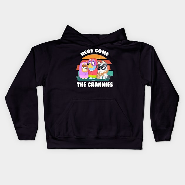 Here come the grannies - Retro Kids Hoodie by Instocrew